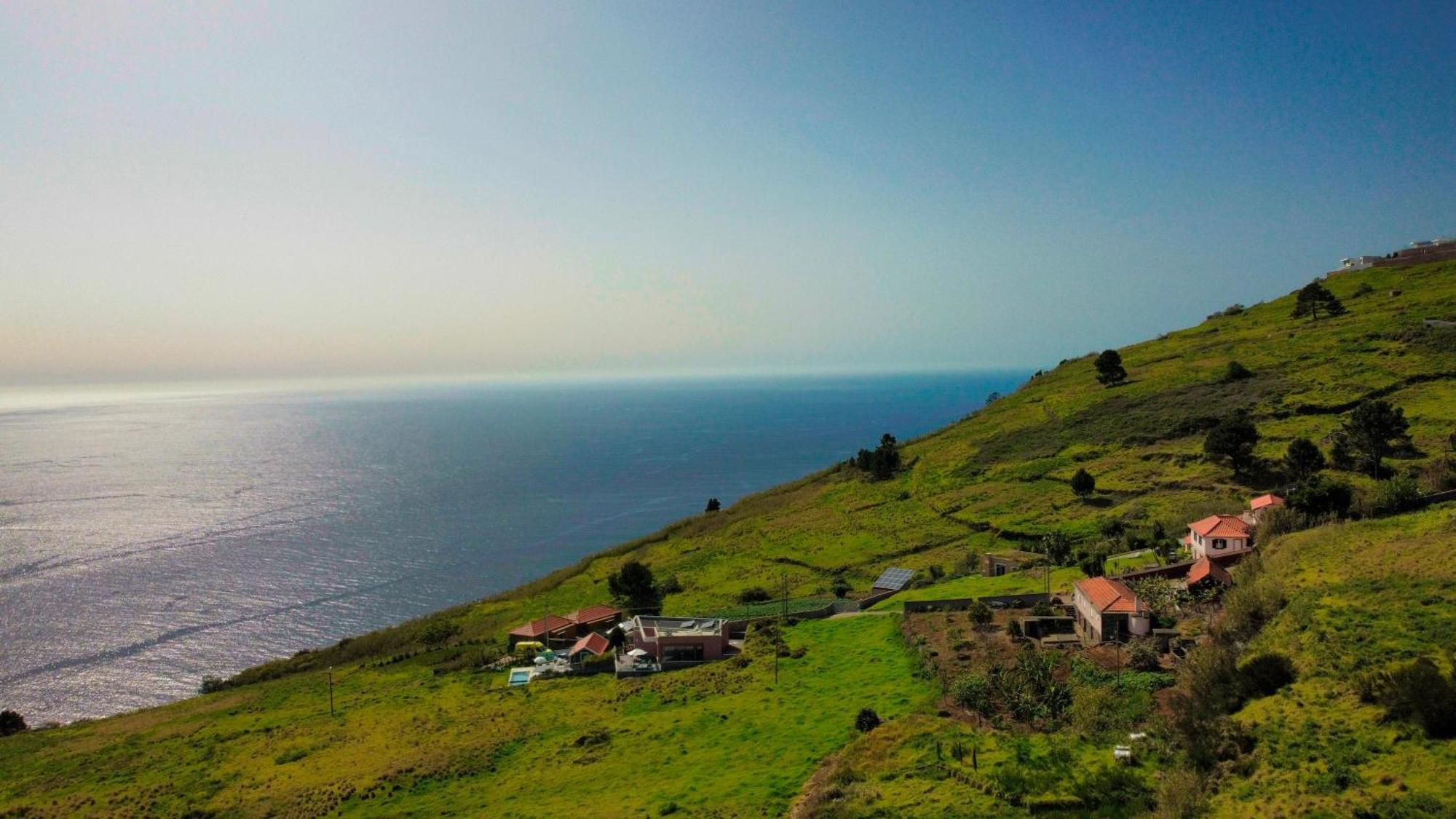 Eden Sun - A Modern Luxury Villa With A Panoramic View Prazeres Exterior photo