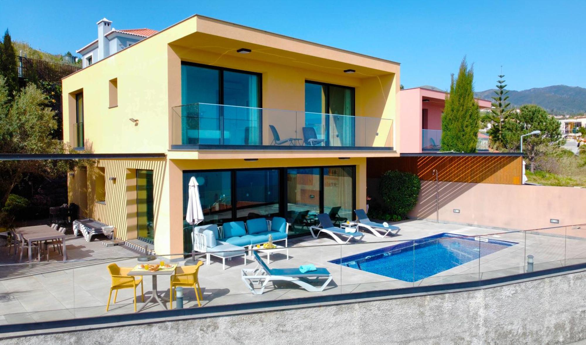 Eden Sun - A Modern Luxury Villa With A Panoramic View Prazeres Exterior photo