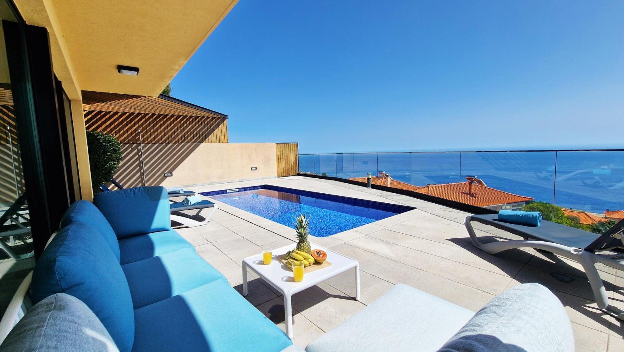Eden Sun - A Modern Luxury Villa With A Panoramic View Prazeres Exterior photo