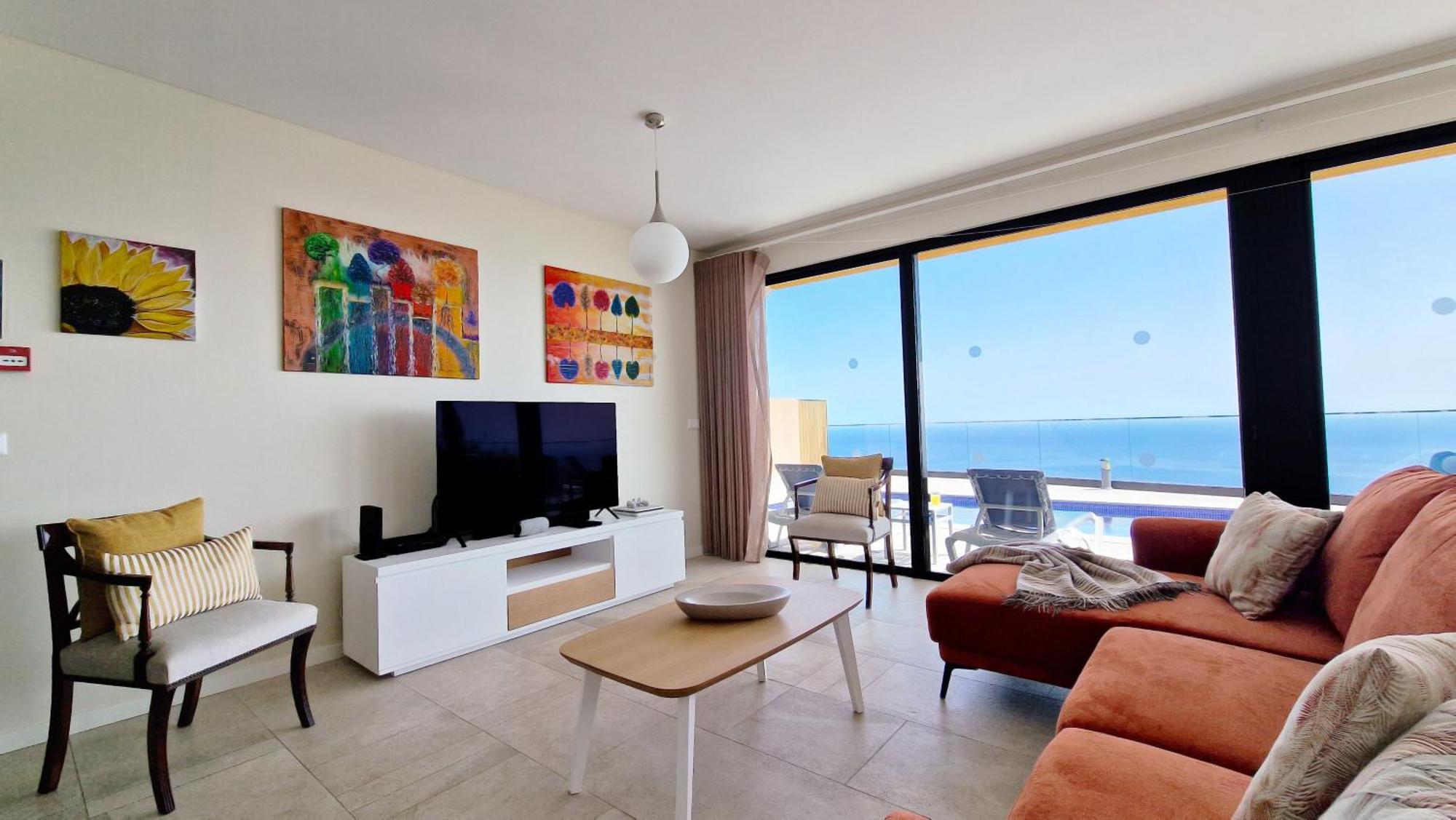 Eden Sun - A Modern Luxury Villa With A Panoramic View Prazeres Exterior photo